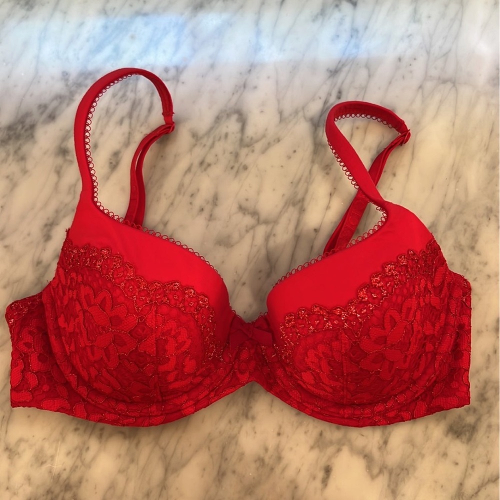 Victoria’s Secret Lightly Lined Demi Bra